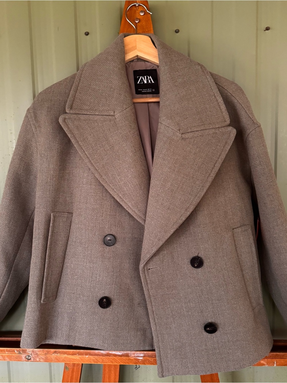Zara women’s taupe Double-Breasted Pea Coat